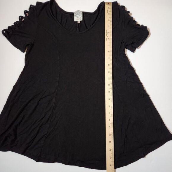 Nail Black Cut-Out Short Sleeve Top – Women’s Small | Rayon Blend - Picture 3 of 9